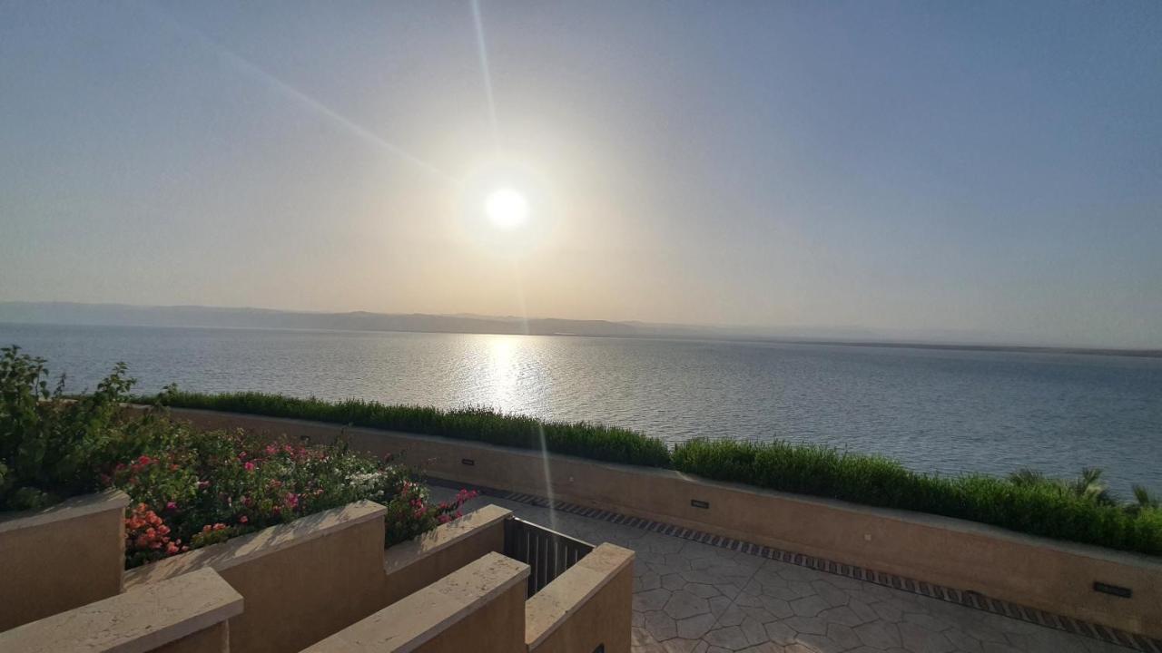 Comfy Stays Sea View Apartments At Deadsea Samarah Resort Sweimeh Esterno foto