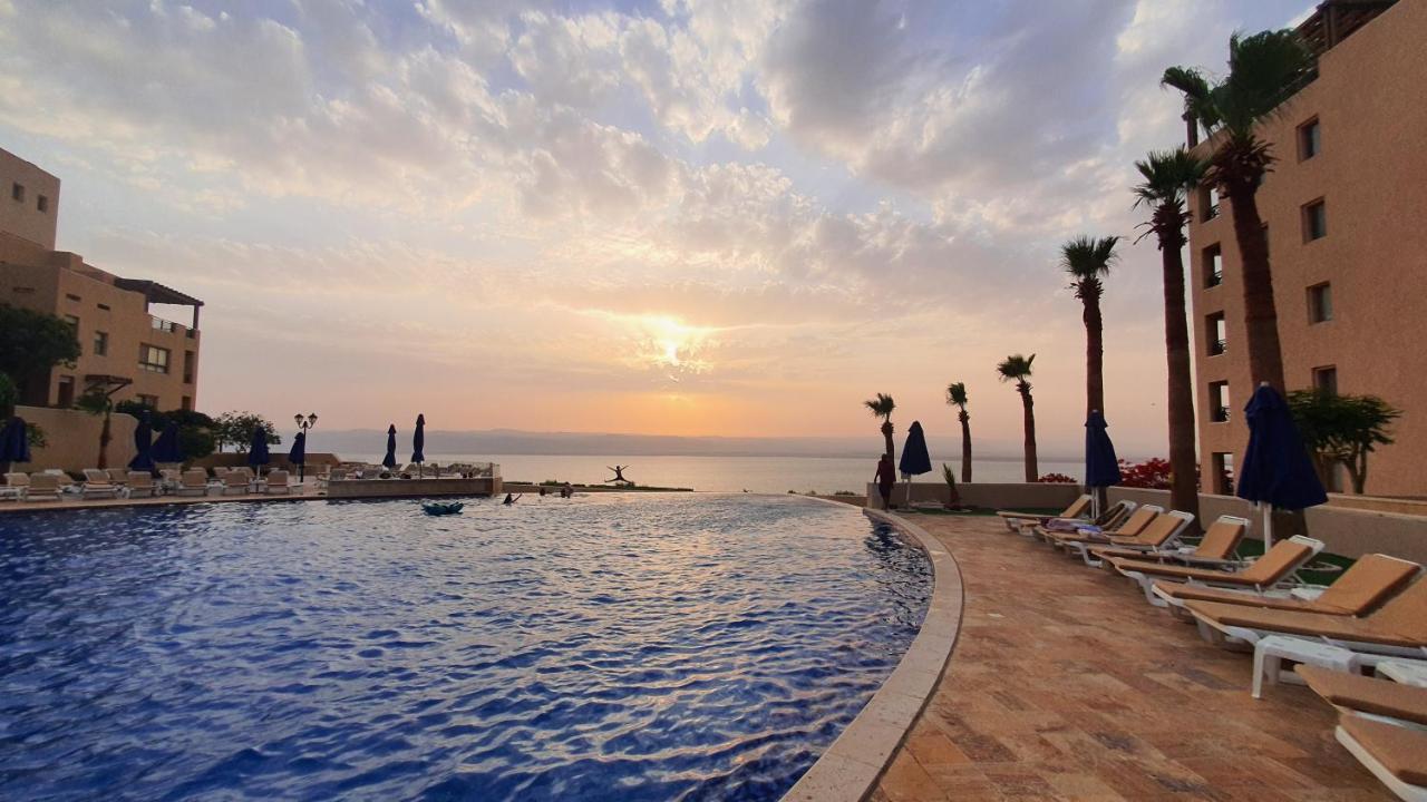 Comfy Stays Sea View Apartments At Deadsea Samarah Resort Sweimeh Esterno foto